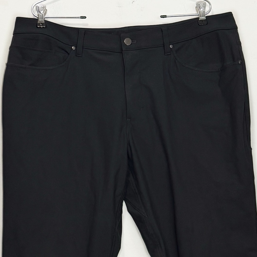 Lululemon ABC Classic-Fit 5 Pocket Pant 38 x 40 Warpstreme in True Navy - Picture 3 of 8
